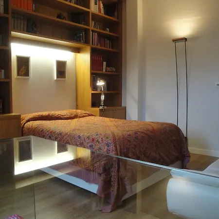 شقة Charming Penthouse With Private Terrace